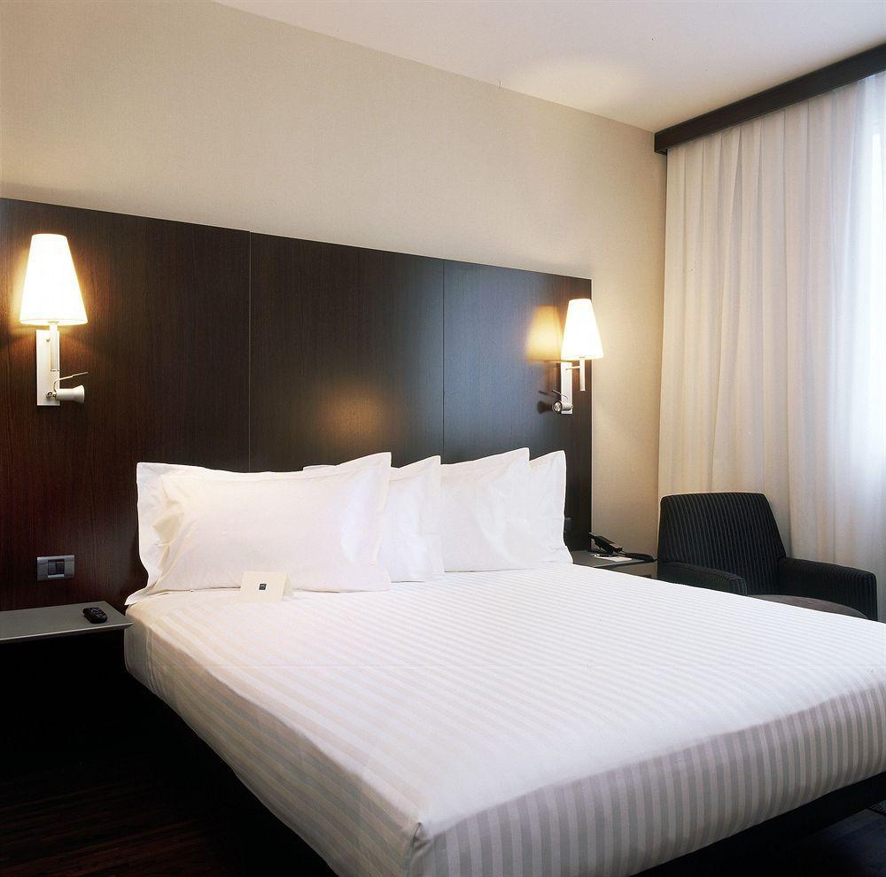 Max Hotel Livorno Szoba fotó